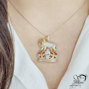 گردنبند طرح شیر مارک ژوپینگ کد 12381