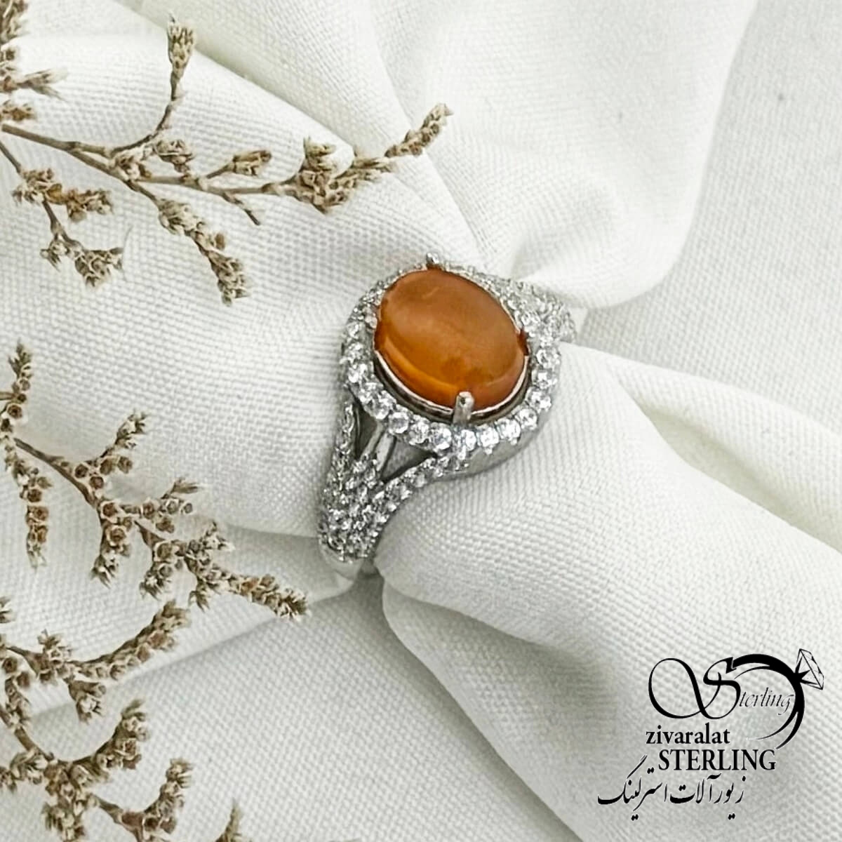 انگشتر عقیق یمن نقره 925 عیار کد 13586 انگشتر عقیق یمن نقره 925 عیار کد 13586