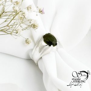 انگشتر نقره سنگ زبرجد عیار925 کد 17274