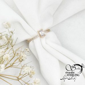 انگشتر ظریف نگین مربع برند ژوپینگ کد 17701