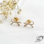گوشواره میخی پاپیون طلایی برند ژوپینگ کد 17753