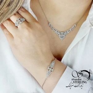 سرویس نقره جواهری طرح هفتی عیار925 کد 18270