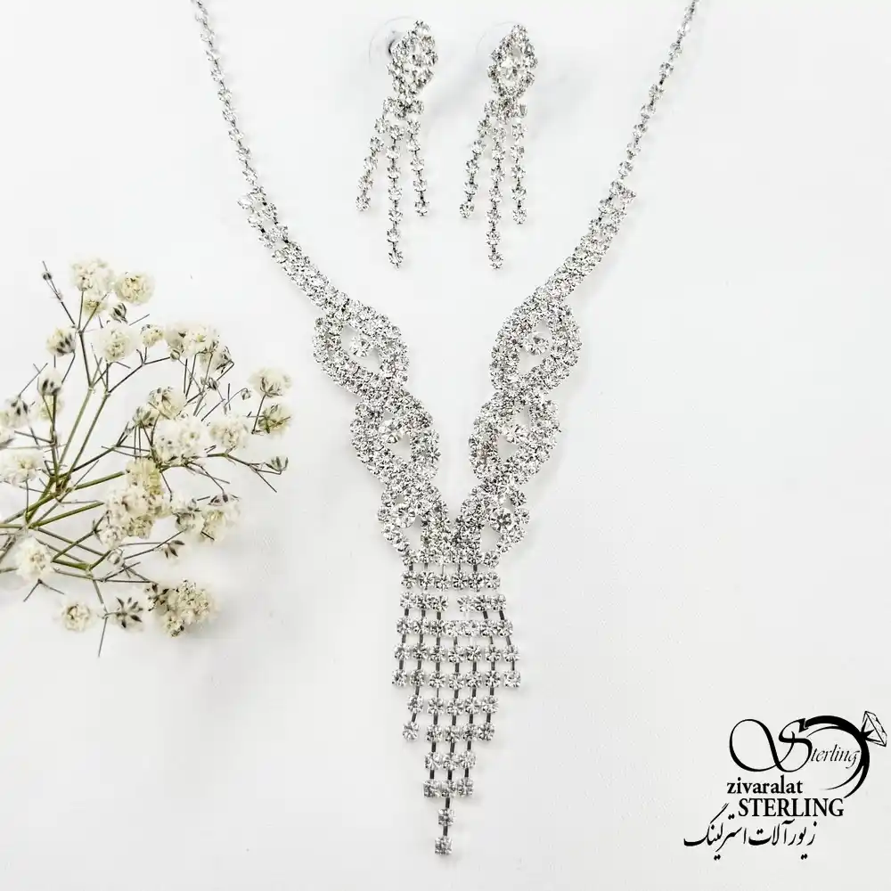 سرویس جواهری آویز ریش دار کد 18690 سرویس جواهری آویز ریش دار کد 18690