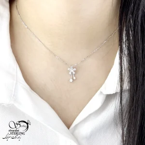 گردنبند نقره 925 عیار گل جواهری کد 20736