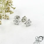 گوشواره میخی نقره طرح گل جواهری کد 21144