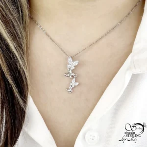 گردنبند پروانه ای نگین دار طرح مدرن کد 22184