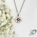 گردنبند نقره آویز گل نگین دار کد 22311